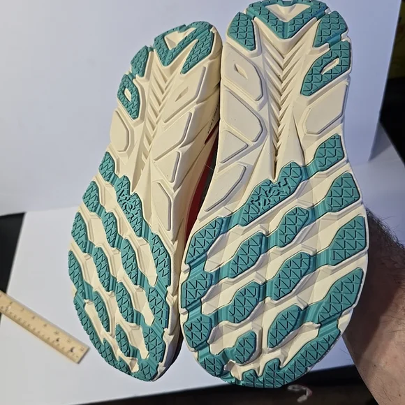 NWOT Ladies Hoka One One Clifton 8 In Aquareelle Sneakers - Picture 8 of 10